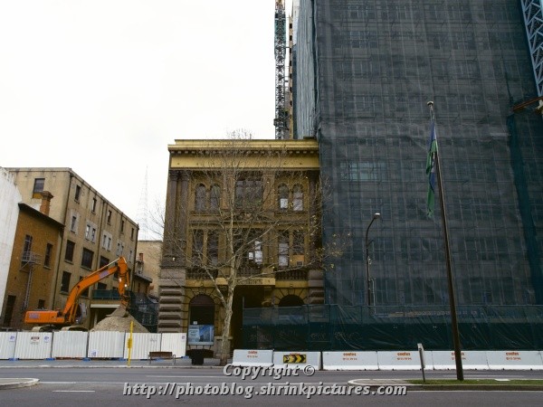 Gone, Old and Removing