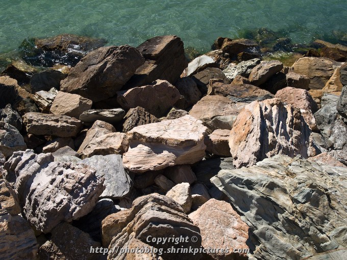 Breakwall